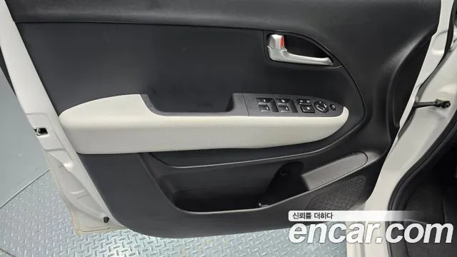 Kia RAY Новый Kia Ray Signature — Фото автомобиля 22