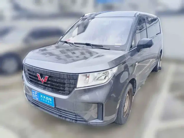 Фотография автомобиля — Wuling Zhengcheng