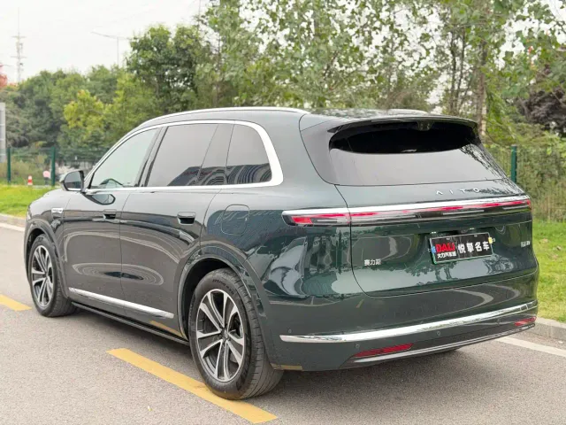 Aito M7 — Фото автомобиля 7
