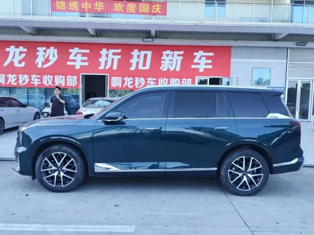 GAC Trumpchi GS8 — Фото автомобиля 3