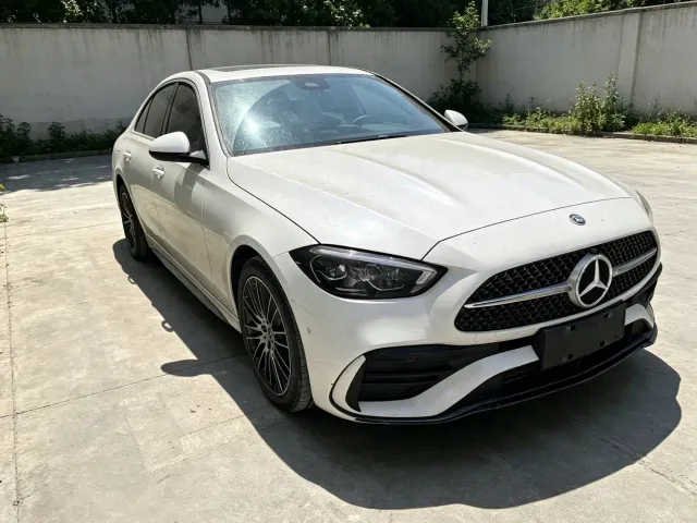 Mercedes-Benz C-Class — Фото автомобиля 3