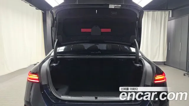 BMW 5 Series G60 — Фото автомобиля 24