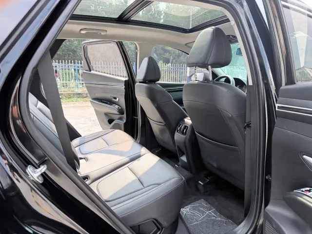 Hyundai Tucson — Фото автомобиля 11