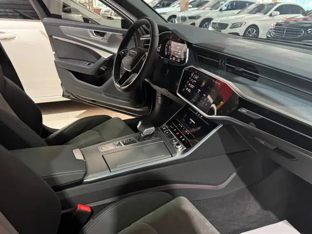 Audi A6L — Фото автомобиля 12