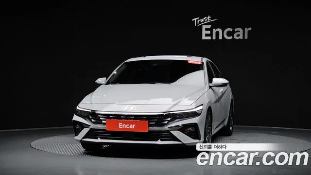 Hyundai AVANTE Новый Avante (CN7) — Фото автомобиля 3
