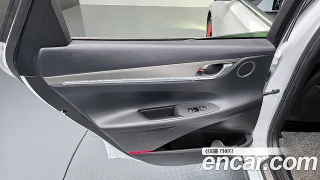 Hyundai Grandeur — Фото автомобиля 25