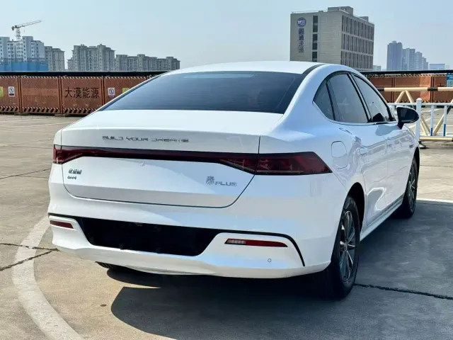 BYD Qin PLUS — Фото автомобиля 8