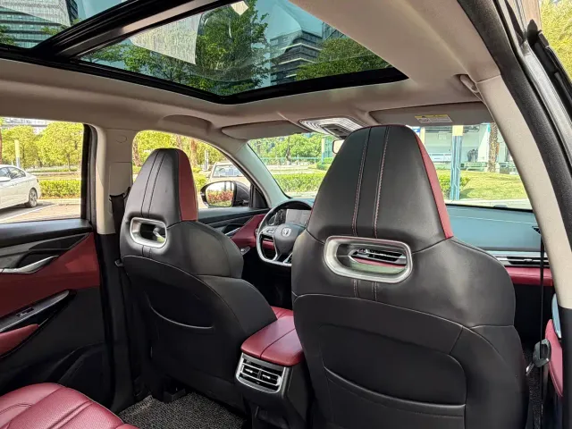Changan CS75 Plus — Фото автомобиля 19