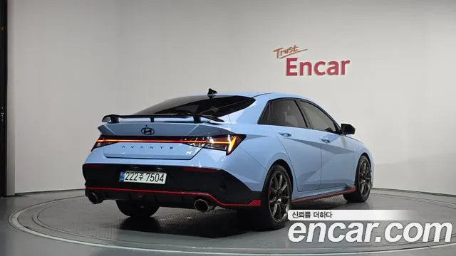 Hyundai AVANTE — Фото автомобиля 2