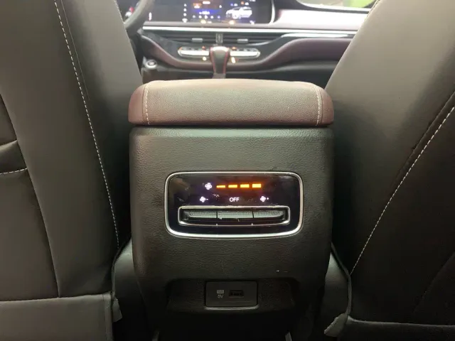 GAC Trumpchi M6 — Фото автомобиля 17