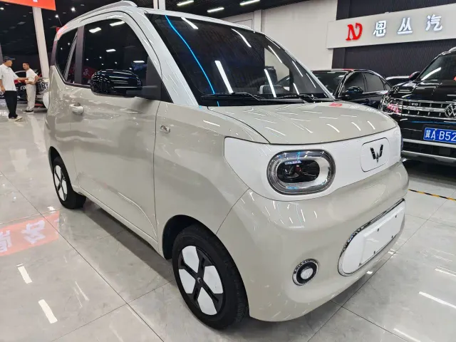 Wuling Hongguang Mini EV — Фото автомобиля 3