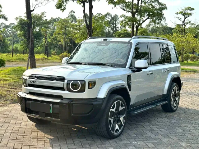 Фотография автомобиля — iCAR V27