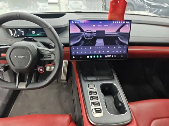 Xiaomi SU7 — Фото автомобиля 9