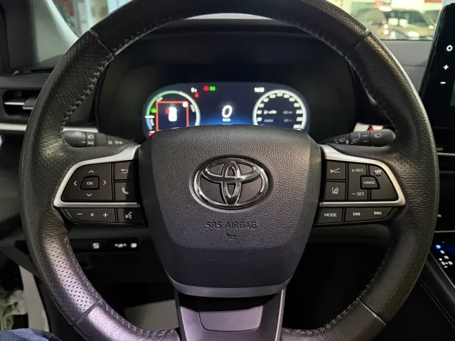 Toyota Granvia — Фото автомобиля 21