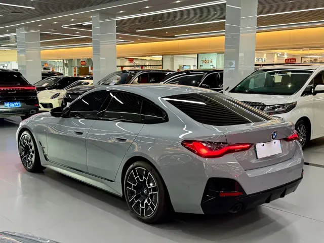 BMW 4 Series — Фото автомобиля 11