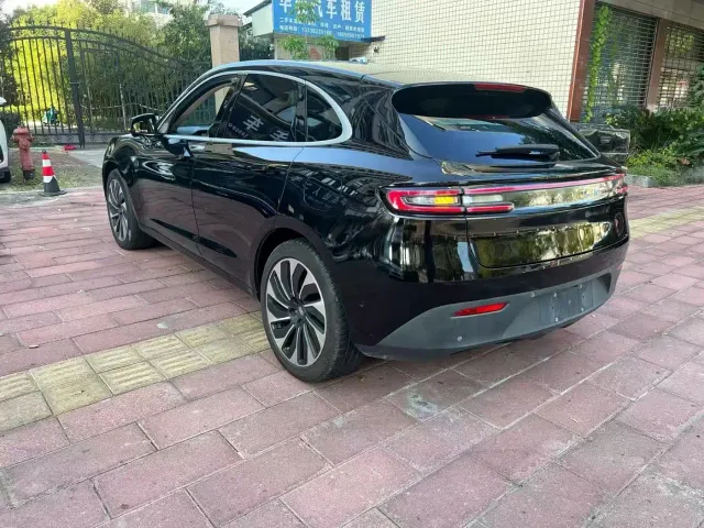 Aito M5 — Фото автомобиля 7