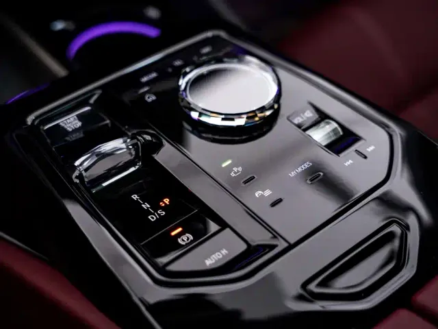 BMW 5 Series — Фото автомобиля 20