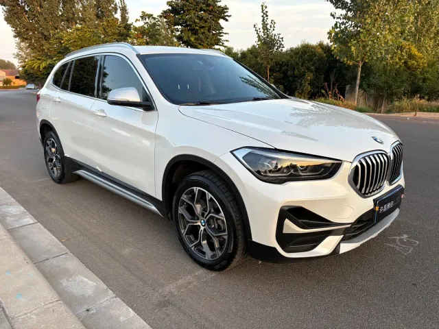 BMW X1 — Фото автомобиля 4