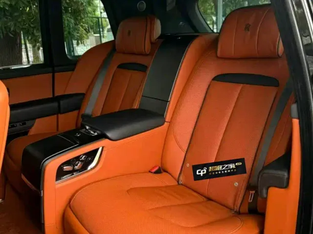 Rolls-Royce Cullinan — Фото автомобиля 5