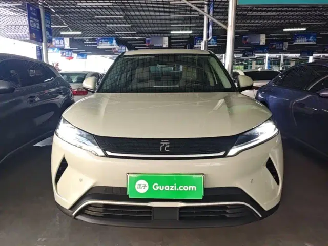 BYD Yuan UP — Фото автомобиля 2