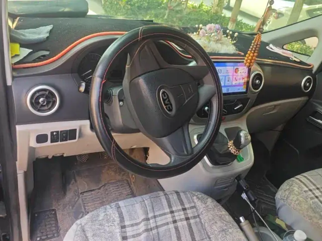 JAC Refine M3 — Фото автомобиля 12