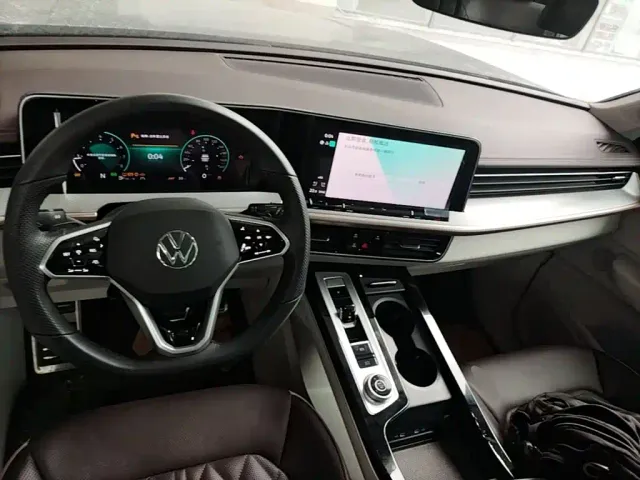 Volkswagen Talagon — Фото автомобиля 9