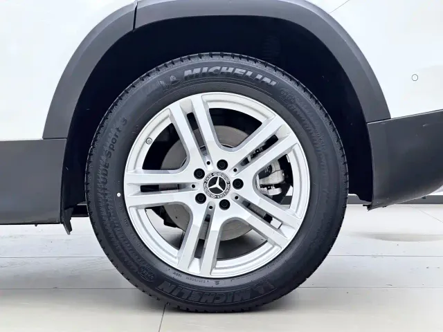 Mercedes-Benz GLB-Class — Фото автомобиля 13