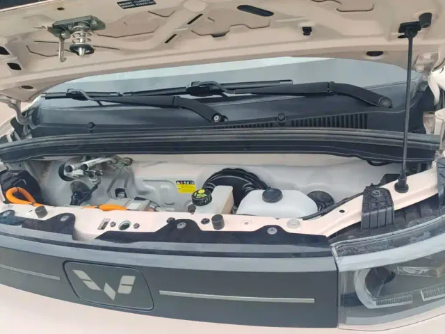 Wuling Hongguang Mini EV — Фото автомобиля 19