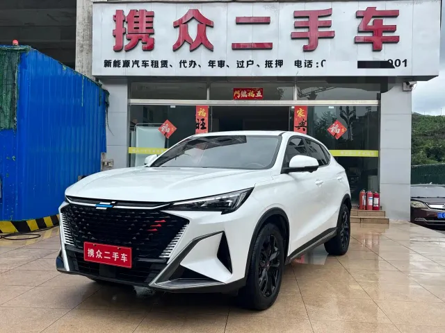 Фотография автомобиля — Changan X5 Plus