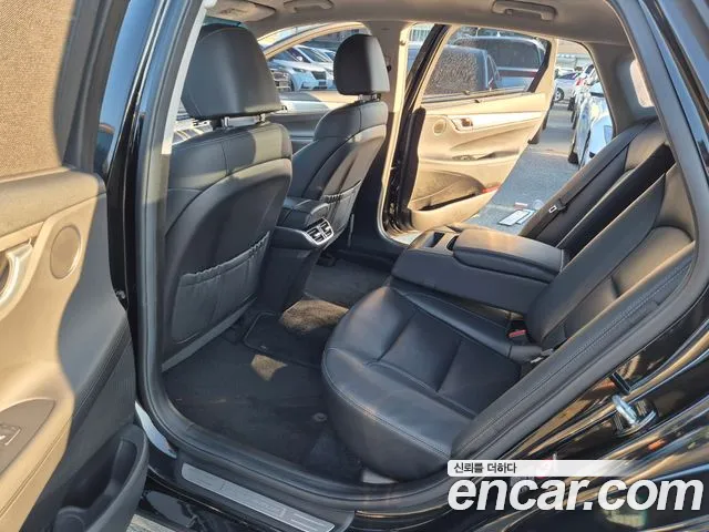 Hyundai Grandeur — Фото автомобиля 13
