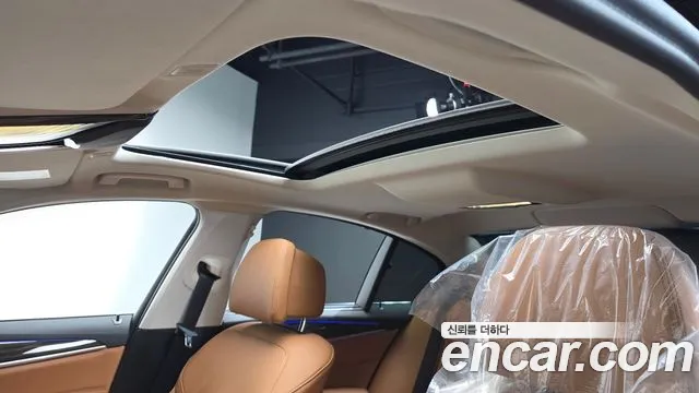 BMW 5 Series G30 — Фото автомобиля 23