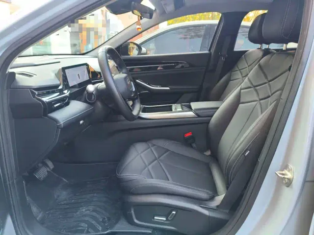 Geely Galaxy L6 — Фото автомобиля 7