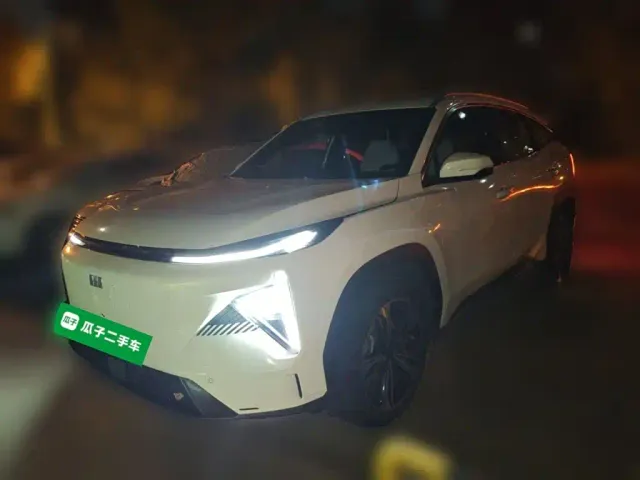 Фотография автомобиля — Geely Galaxy L7
