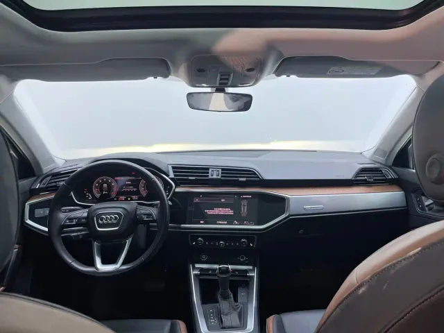 Audi Q3 — Фото автомобиля 21