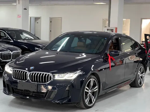 Фотография автомобиля — BMW 6 Series Gran Turismo