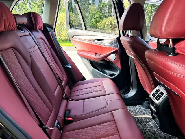 BMW X3 — Фото автомобиля 9