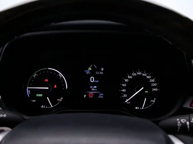 Toyota Sienna — Фото автомобиля 6