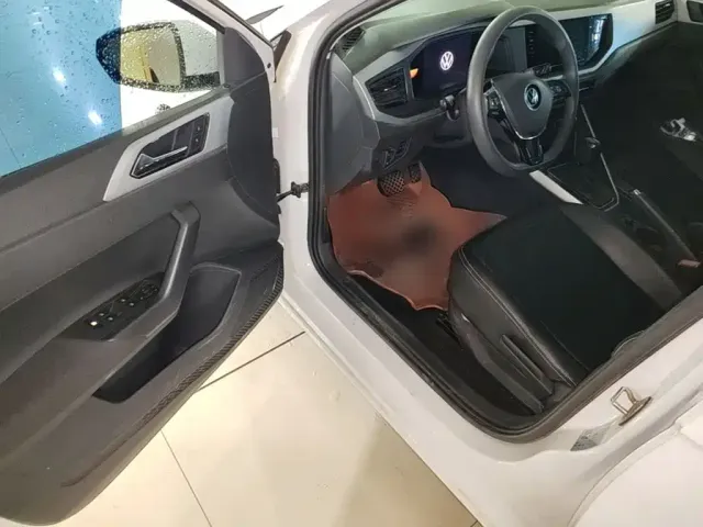 Volkswagen Polo 2023 Plus 1.5L Automatic Panorama Enjoyment Edition — Фото автомобиля 15