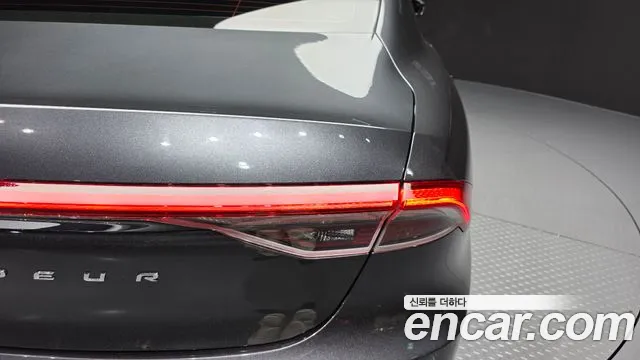 Hyundai Grandeur New — Фото автомобиля 8