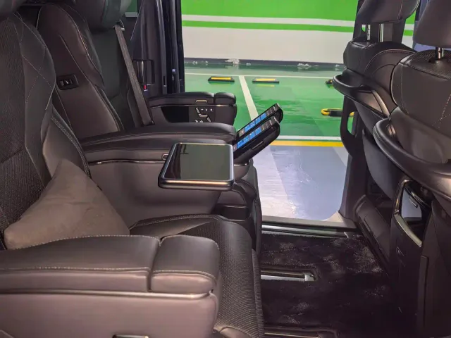 Toyota Alphard — Фото автомобиля 14