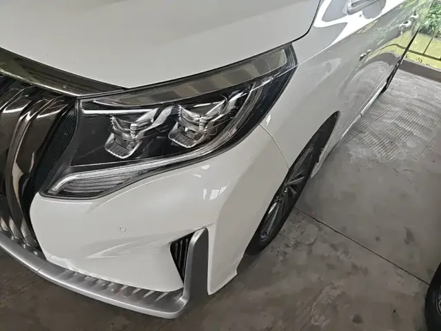GAC Trumpchi M8 — Фото автомобиля 17
