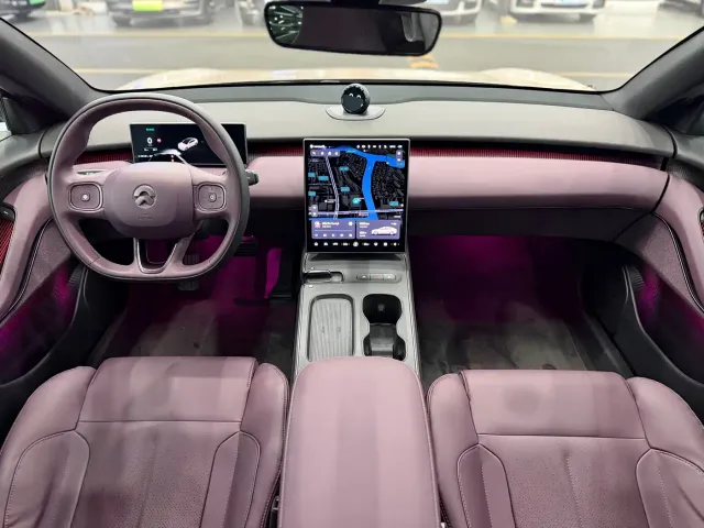 Nio ET5 — Фото автомобиля 11