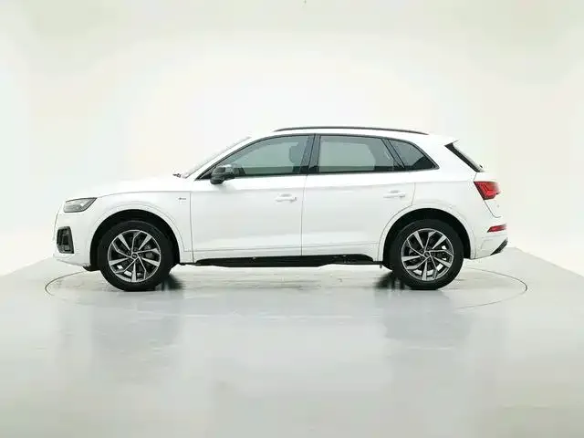 Audi Q5L — Фото автомобиля 4