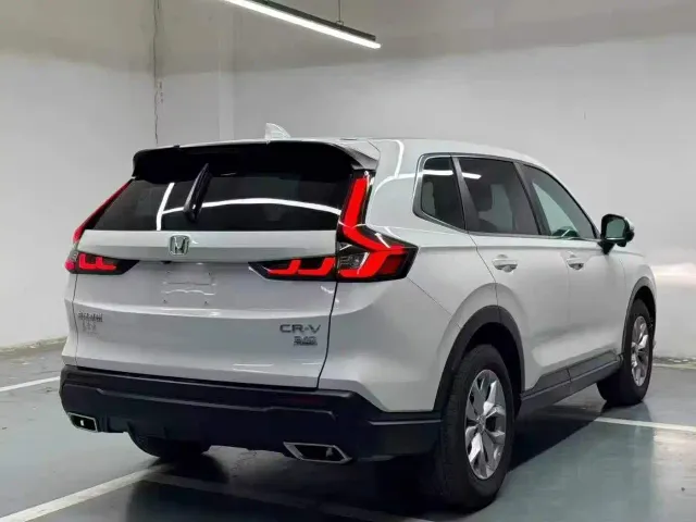 Honda CR-V — Фото автомобиля 5
