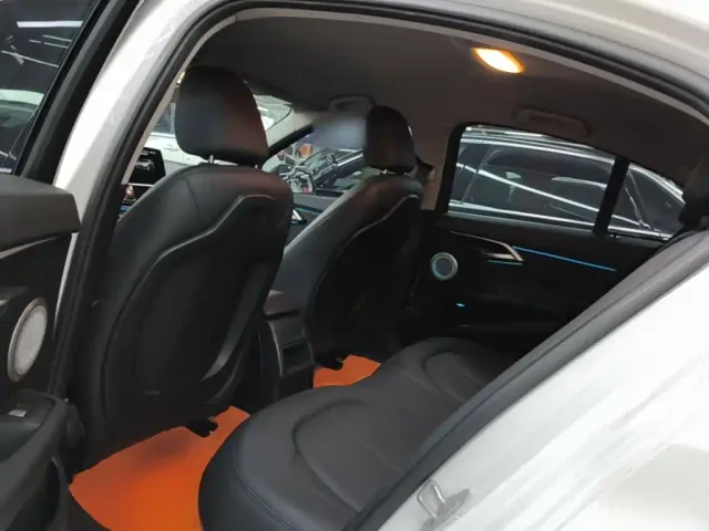 BMW 1 Series — Фото автомобиля 16