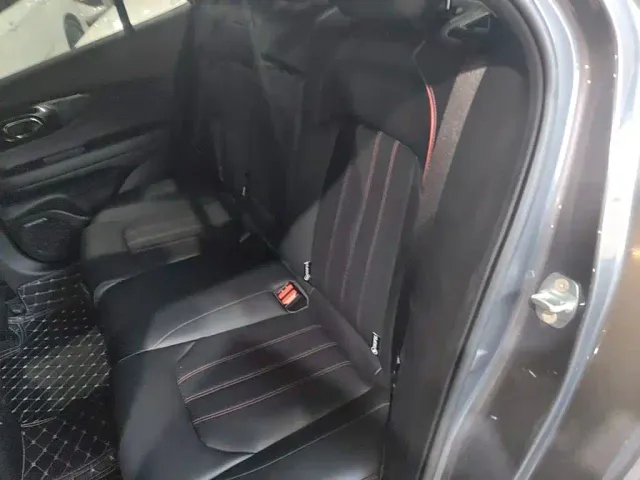 GAC Trumpchi Emkoo — Фото автомобиля 16