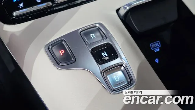 Hyundai Grandeur New — Фото автомобиля 9