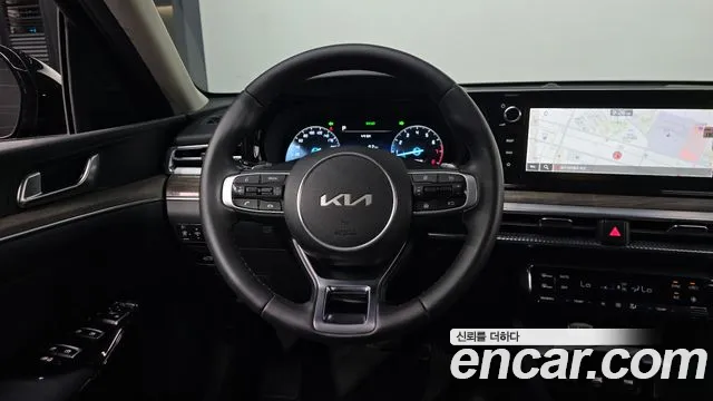 Kia K5 Generation 3 — Фото автомобиля 17
