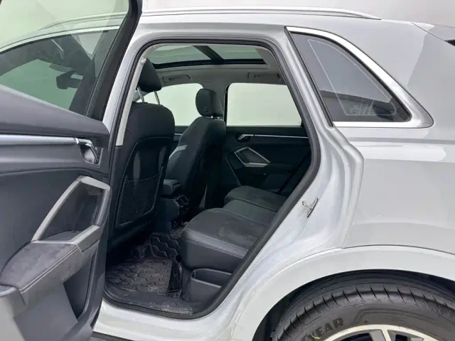 Audi Q3 — Фото автомобиля 17