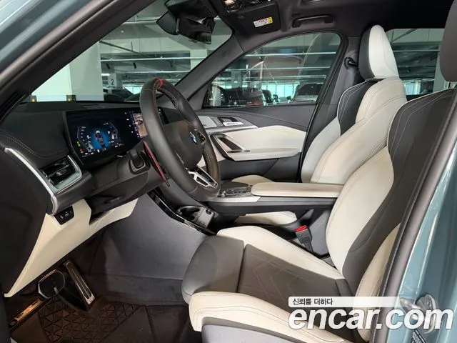 BMW X1 U11 — Фото автомобиля 4